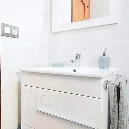 Galihost - Apartamento Con Vistas En Pedras Negras O Grove Exterior photo