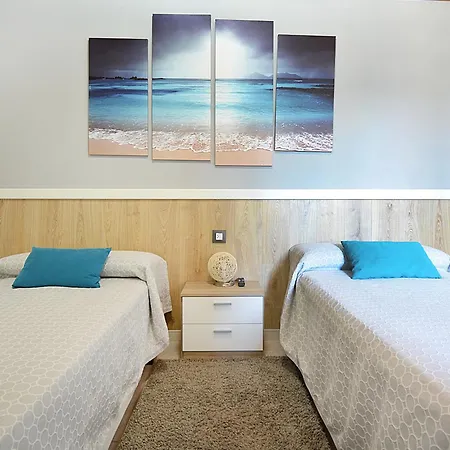 Galihost - Apartamento Con Vistas En Pedras Negras O Grove Exterior photo