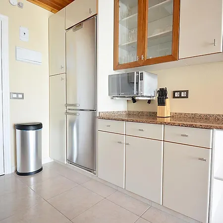 Galihost - Apartamento Con Vistas En Pedras Negras O Grove Exterior photo